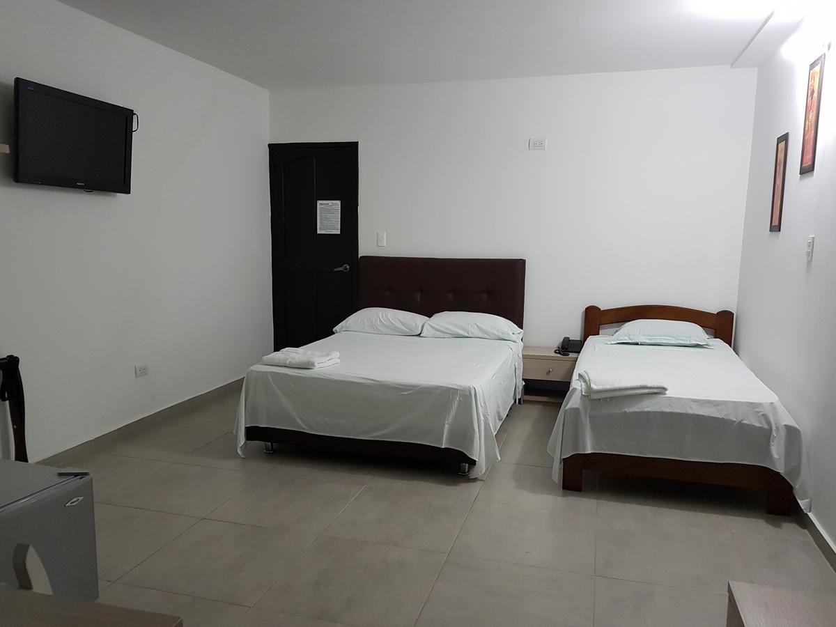 Hotel Plaza Real Montelíbano 외부 사진
